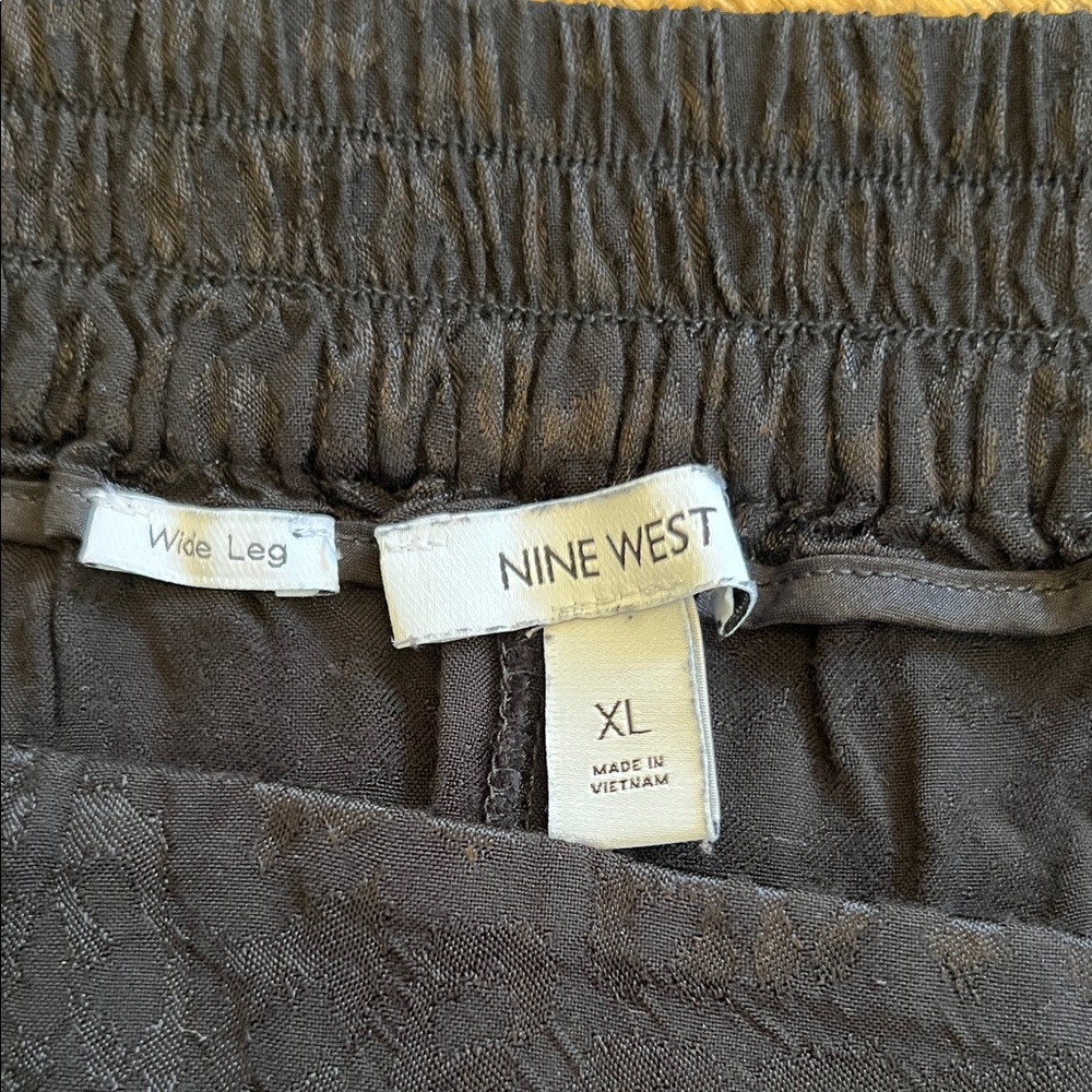 Women's Size XL Nine West Black Wide-Leg Elastic Waist Pants GUC - Picture 2 of 6